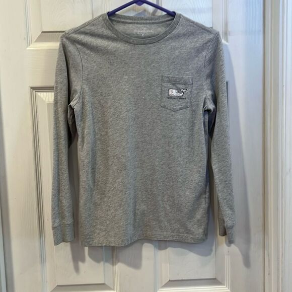 Vineyard Vines Youth boys size medium (12-14) ice hockey long sleeve tshirt. - Picture 1 of 5